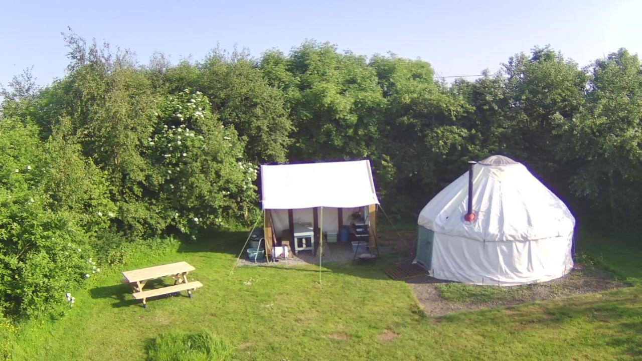 Mill Haven Place Glamping-Yurt 2 Haverfordwest Exteriör bild